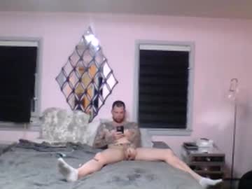 Wildrobjr9 Chaturbate stream image from February 08, 2025