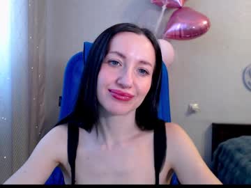 Lilymellow Chaturbate stream image from February 08, 2025