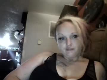 Trinitysbangin Chaturbate stream image from February 08, 2025