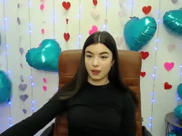 Carolinabensy Chaturbate stream image from February 08, 2025