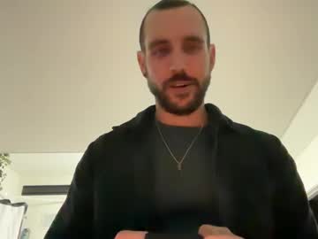 Tanbueno Chaturbate stream image from February 08, 2025