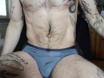 Brianmuscle Chaturbate stream image from February 08, 2025
