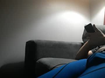 Swontguy2025 Chaturbate stream image from February 08, 2025