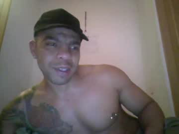 Cris22cmxxxl Chaturbate stream image from February 08, 2025