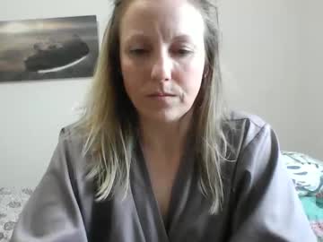Alice8363 Chaturbate stream image from February 08, 2025