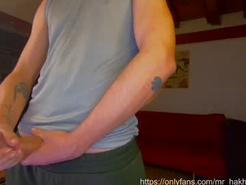 Hakhoox Chaturbate stream image from February 08, 2025