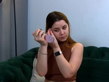 Elizabethhunsen Chaturbate stream image from February 08, 2025