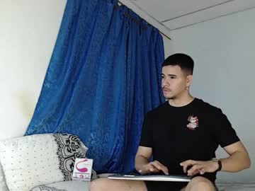 Jeycob_Happy97 Chaturbate stream image from February 08, 2025