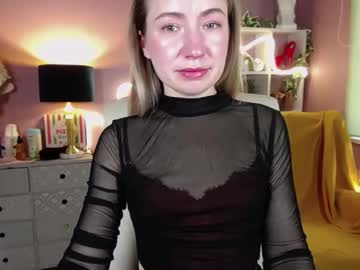 Mia_Luxx92 Chaturbate stream image from February 08, 2025