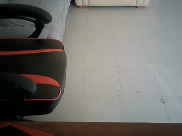 Edic13 Chaturbate stream image from February 08, 2025