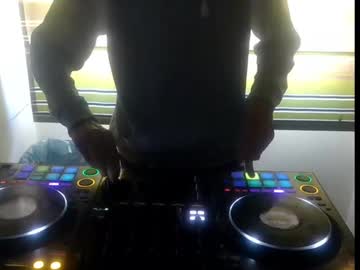 Sergioespmad Chaturbate stream image from February 08, 2025