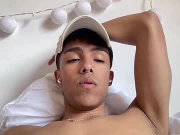 Findomlucca Chaturbate stream image from February 08, 2025