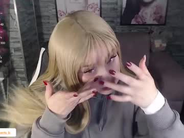Lili_Roberts_B Chaturbate stream image from February 08, 2025