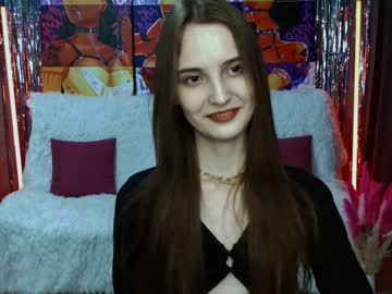 Samanthaawalker Chaturbate stream image from February 08, 2025