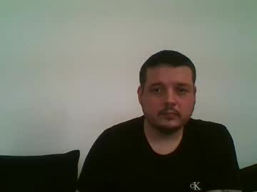 Sub3100 Chaturbate stream image from February 08, 2025