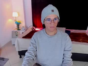 Tommy_Tucker10 Chaturbate stream image from February 08, 2025
