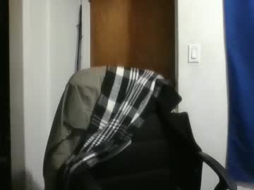 Whiteyrm Chaturbate stream image from February 08, 2025