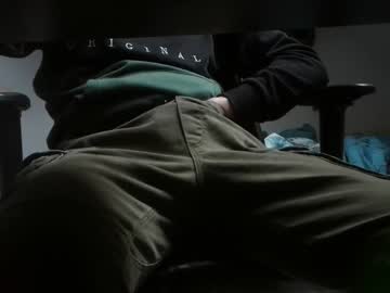 Anthonyloveseks Chaturbate stream image from February 08, 2025