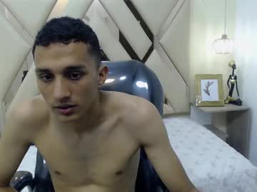 Lukestiv Chaturbate stream image from February 08, 2025