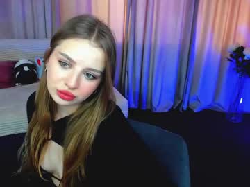 Bellaxoxox1 Chaturbate stream image from February 08, 2025