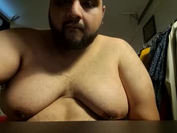 Fattychubbyclit2 Chaturbate stream image from February 08, 2025