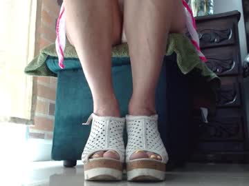 Sariii1 Chaturbate stream image from February 08, 2025