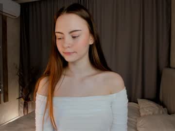 Gemmacockayne Chaturbate stream image from February 08, 2025
