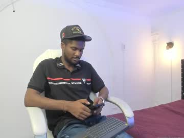 Hot_Alphax Chaturbate stream image from February 08, 2025