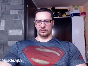 Muscleaj69 Chaturbate stream image from February 08, 2025