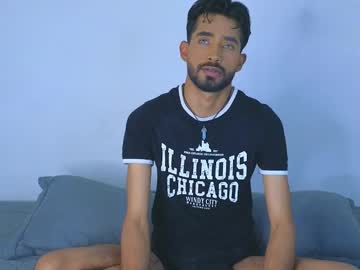 Phillip_Rayn Chaturbate stream image from February 08, 2025