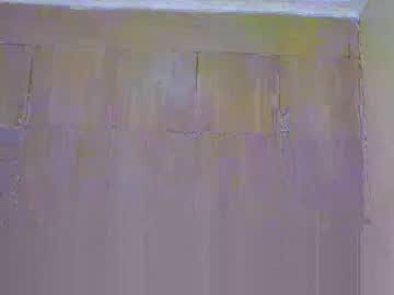Brat_Bubble Chaturbate stream image from February 08, 2025