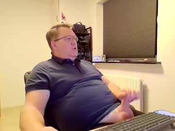 Henrikrp1971 Chaturbate stream image from February 08, 2025