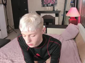 Just_Mil Chaturbate stream image from February 08, 2025