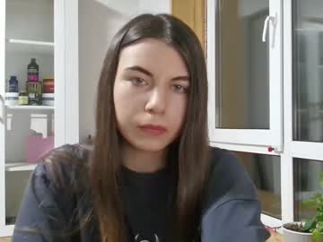 Littlebarbie044 Chaturbate stream image from February 08, 2025