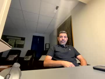 Roblatino12 Chaturbate stream image from February 08, 2025