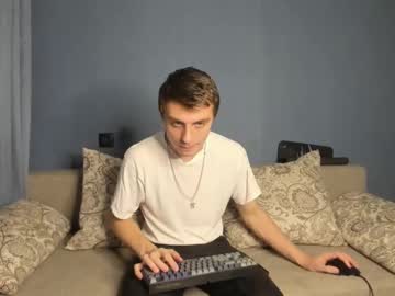 Bristlebback Chaturbate stream image from February 08, 2025