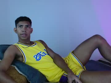 Vesperth_Supercock Chaturbate stream image from February 08, 2025