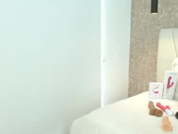 Chloe_Brownn1 Chaturbate stream image from February 08, 2025