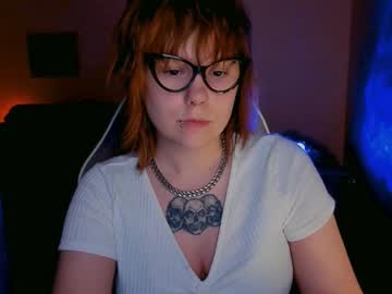 Helena_Becky Chaturbate stream image from February 08, 2025