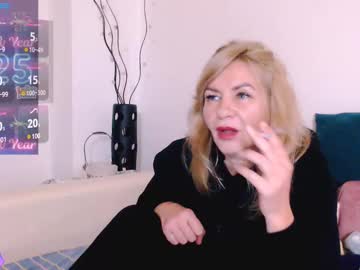 Stephanydoll Chaturbate stream image from February 08, 2025