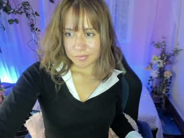 Val__18 Chaturbate stream image from February 08, 2025