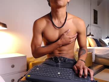 Chris_Weell Chaturbate stream image from February 08, 2025