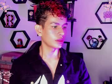 Juan_Blossom Chaturbate stream image from February 08, 2025