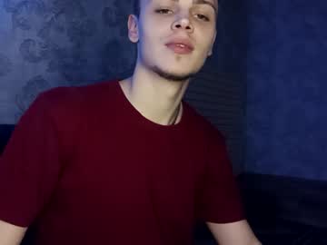 Raymartino Chaturbate stream image from February 08, 2025