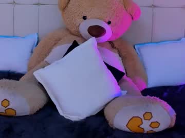 Rosseemily Chaturbate stream image from February 08, 2025