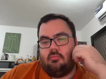 Alexxxbear Chaturbate stream image from February 08, 2025