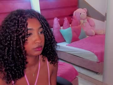 Lisa_Giralldo Chaturbate stream image from February 08, 2025