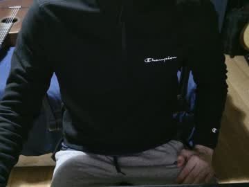 Nielzzz69 Chaturbate stream image from February 08, 2025