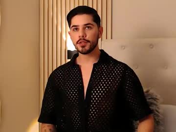 Andrewdenson Chaturbate stream image from February 08, 2025