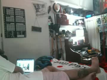 Armstrong1718 Chaturbate stream image from February 08, 2025